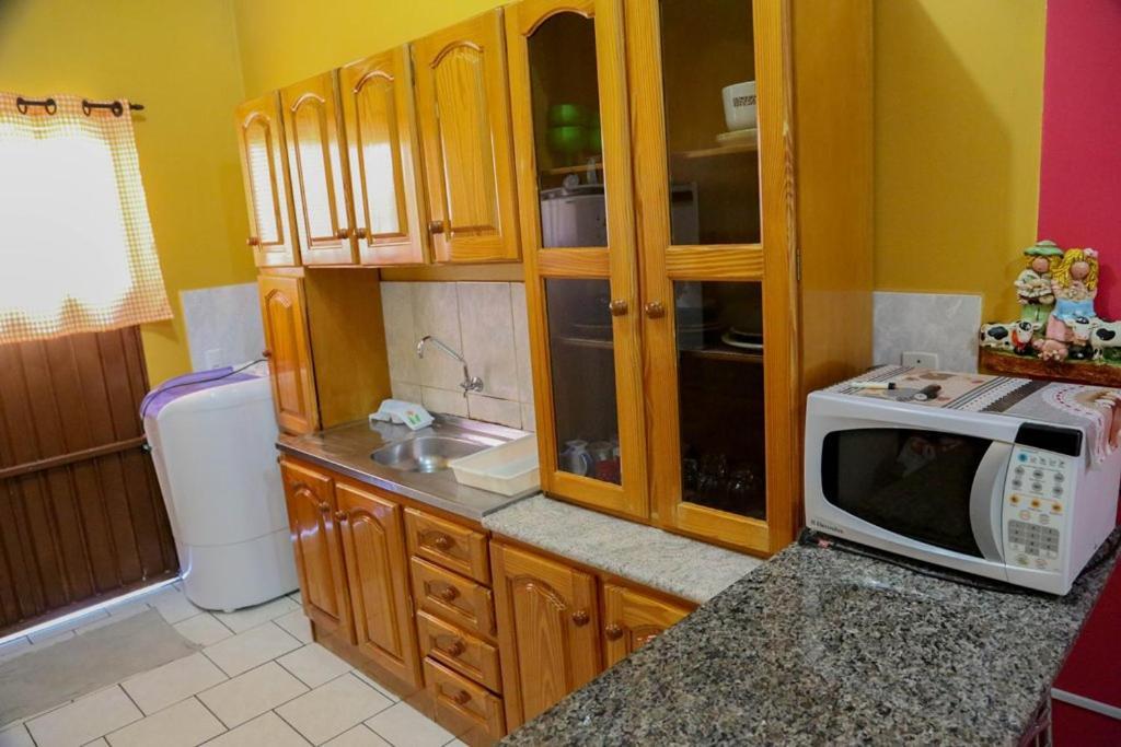 Cabanas Para Aluguel De Temporada Em Bombinhas Perto Da Praia Exterior photo
