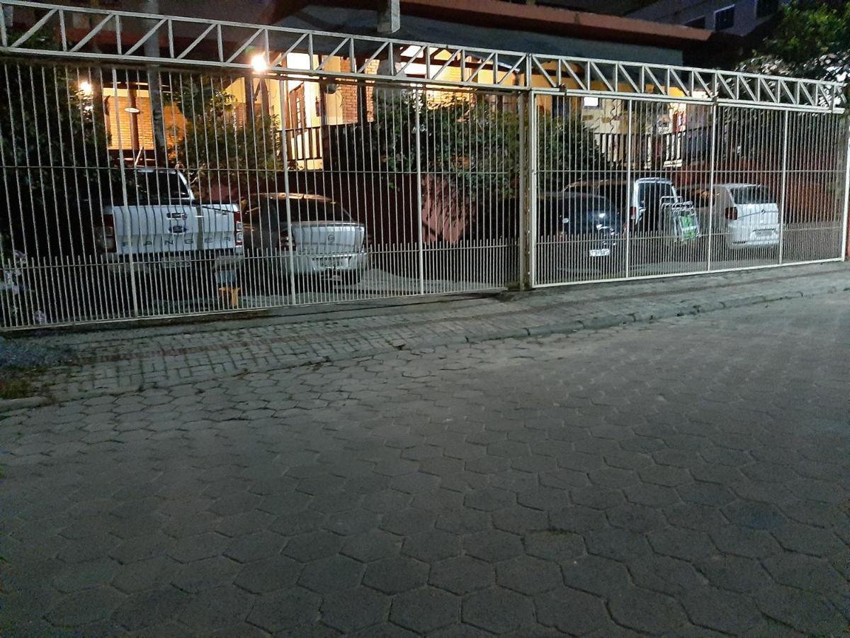 Cabanas Para Aluguel De Temporada Em Bombinhas Perto Da Praia Exterior photo